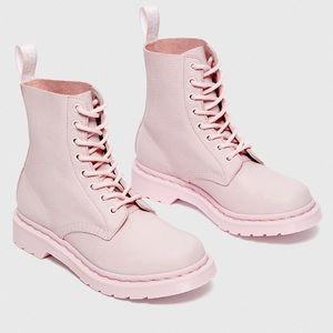 Dr Marten’s 1460 Pacal Mono Chalk Pink
